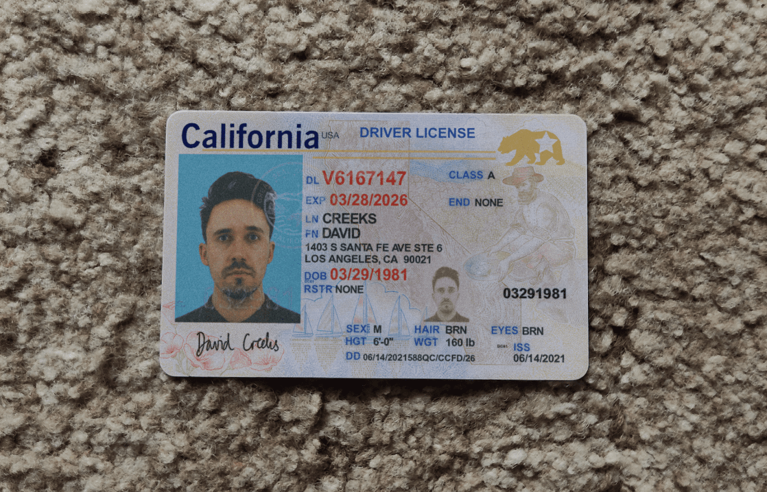 Fake Document Detector